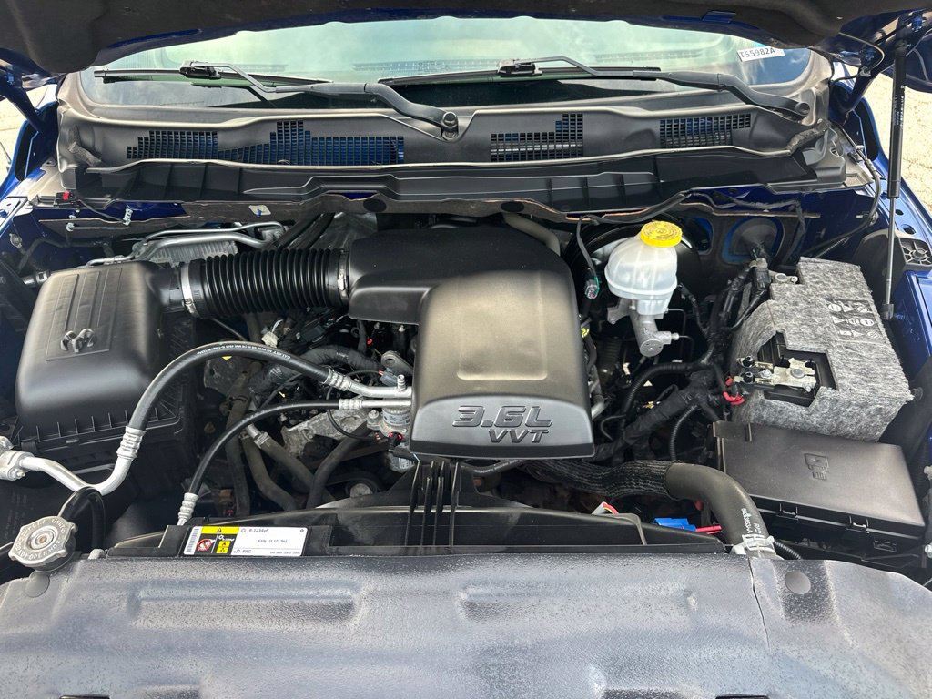 Used 2018 RAM 1500 Express w/ Express Value Package AWD/4WD image 28
