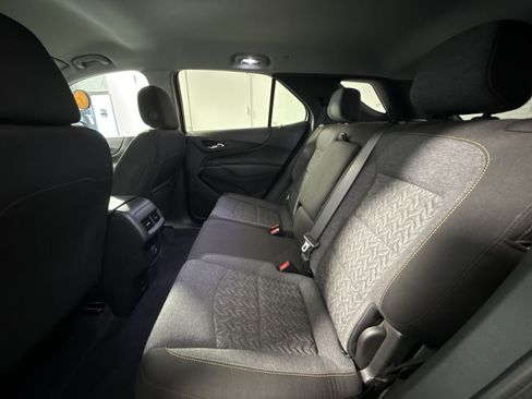 Used 2024 Chevrolet Equinox LT FWD image 25