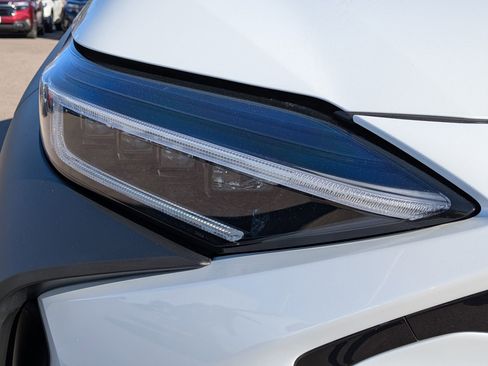 Used 2025 Subaru Solterra Limited w/ Limited Convenience Package image 6