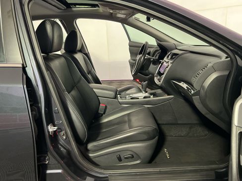 Certified 2018 Nissan Altima 2.5 SL w/ 2.5 SL Technology Package image 25