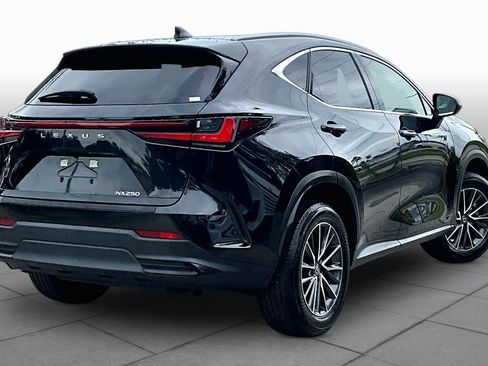Used 2024 Lexus NX 250 FWD image 12