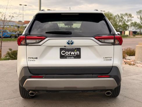 Used 2023 Toyota RAV4 Limited AWD/4WD image 7