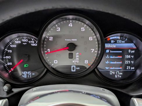 Used 2025 Porsche 718 Cayman S image 32