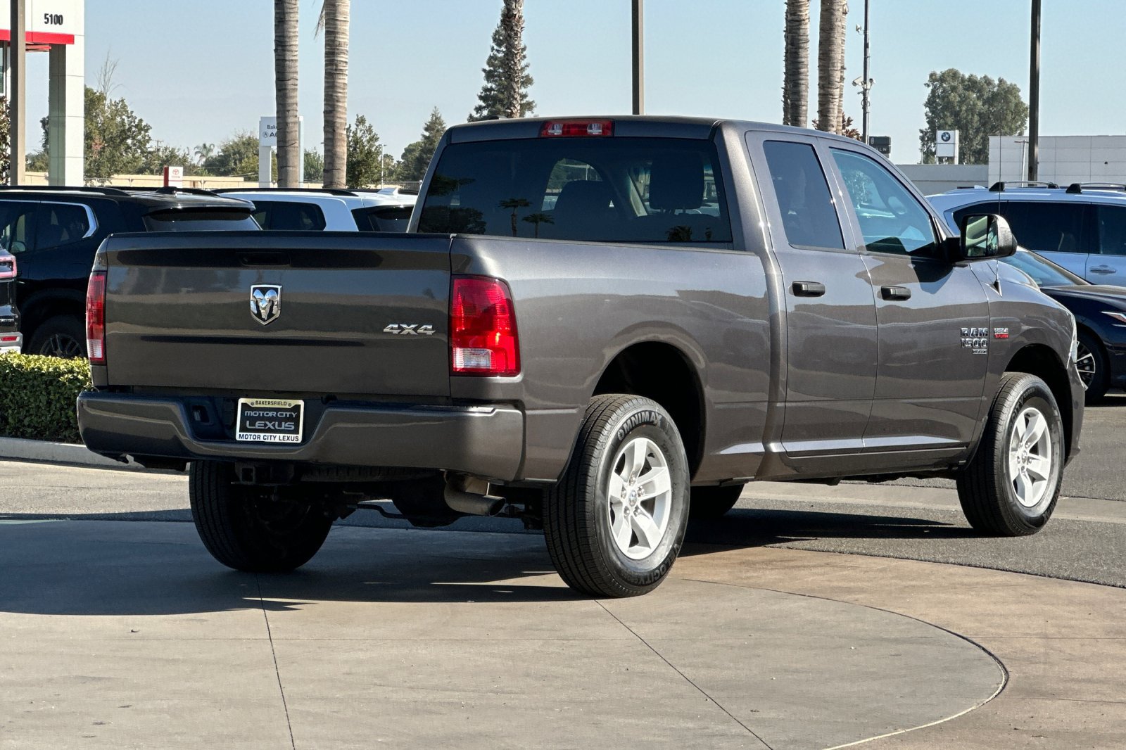 Used 2019 RAM 1500 Express AWD/4WD image 4