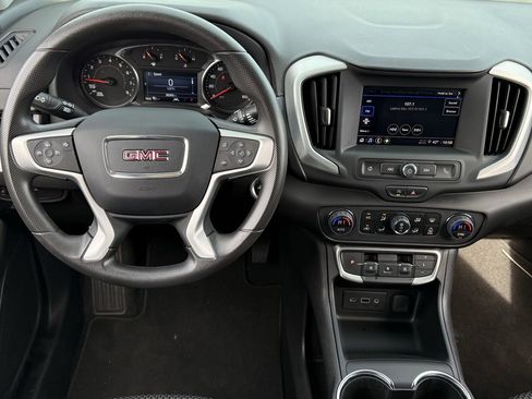 Certified 2023 GMC Terrain SLE w/ Driver Convenience Package image 7