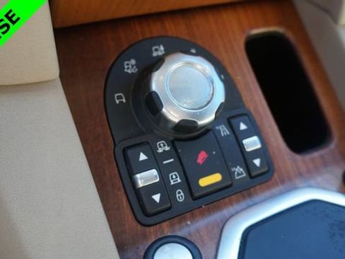 Used 2012 Land Rover LR4 HSE image 19