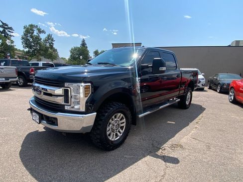 Used 2018 Ford F250 XLT AWD/4WD image 8