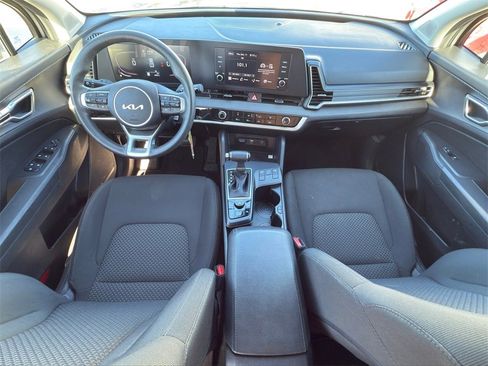 Used 2024 Kia Sportage LX image 22