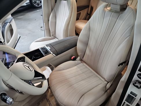 Certified 2023 Mercedes-Benz EQS 580 4MATIC SUV image 17