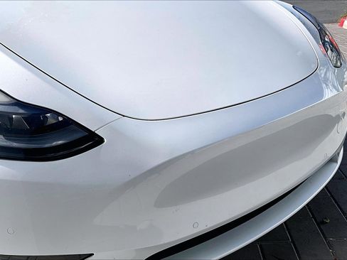 Used 2021 Tesla Model Y Performance image 29