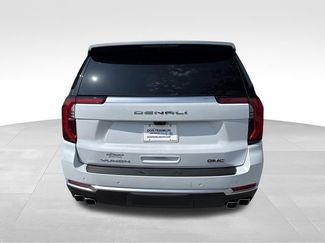 New 2026 GMC Yukon Denali w/ Denali Reserve Package AWD/4WD video 4