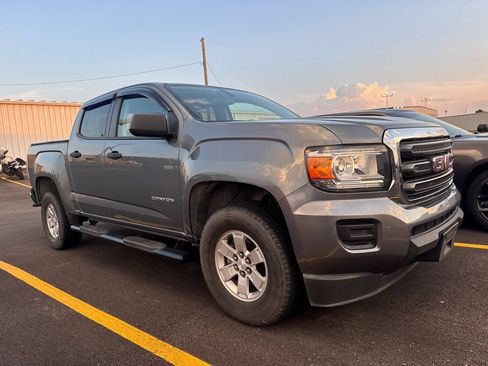 Used 2019 GMC Canyon 2WD Crew Cab w/ Convenience Package image 3