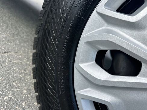 Used 2024 Ford Transit 250 Low Roof w/ Exterior Upgrade Package image 24