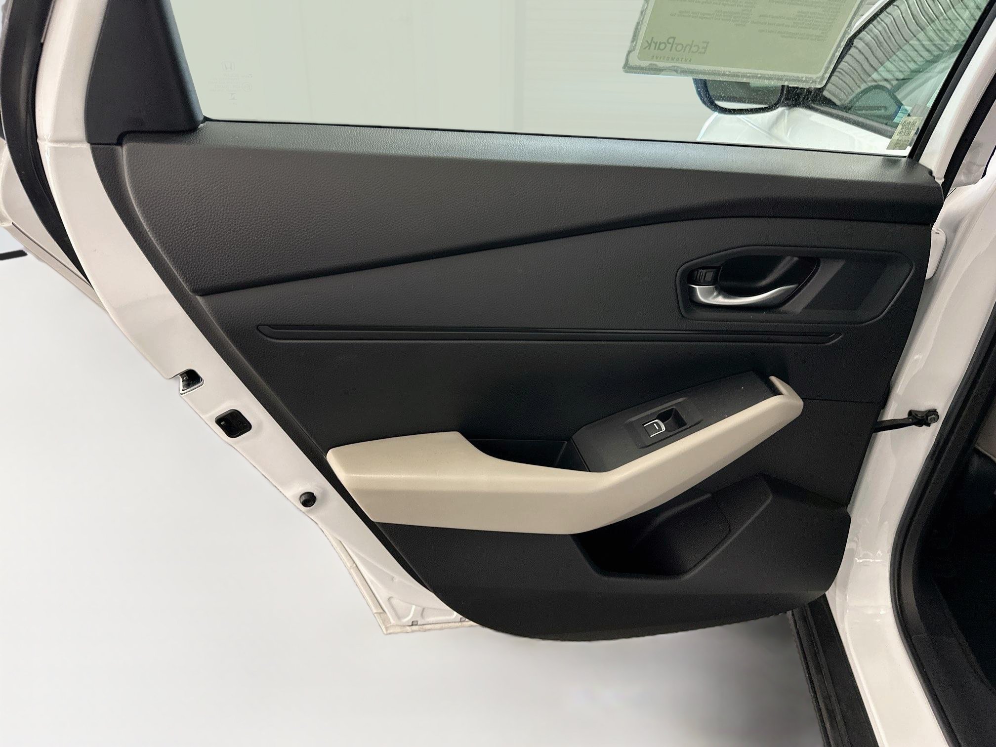 Used 2025 Honda Accord LX image 25