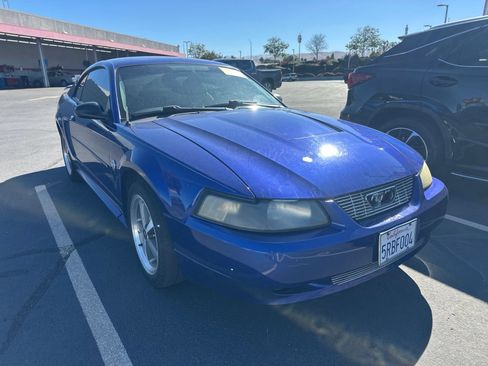 Used 2004 Ford Mustang Coupe RWD image 1