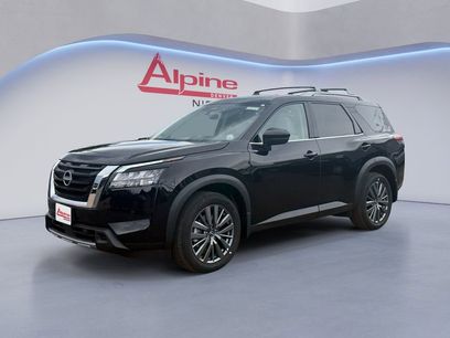 New 2025 Nissan Pathfinder SL w/ SL Premium Package