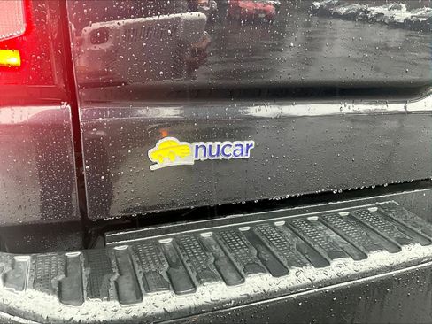 Used 2022 GMC Sierra 1500 Elevation image 29