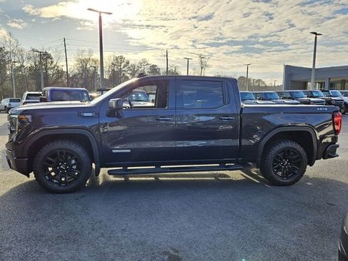 Used 2023 GMC Sierra 1500 Elevation w/ Elevation Premium Package image 5