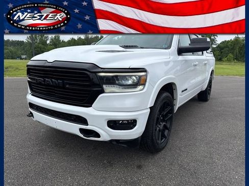 Used 2021 RAM 1500 Laramie AWD/4WD image 1