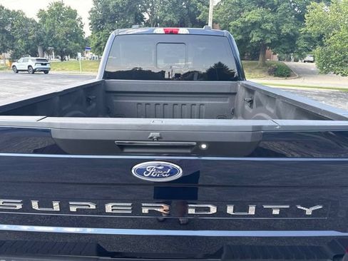 Used 2022 Ford F350 Lariat w/ Lariat Ultimate Package AWD/4WD image 9