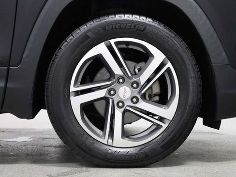 Used 2021 GMC Terrain SLT w/ Infotainment Package II AWD/4WD image 12
