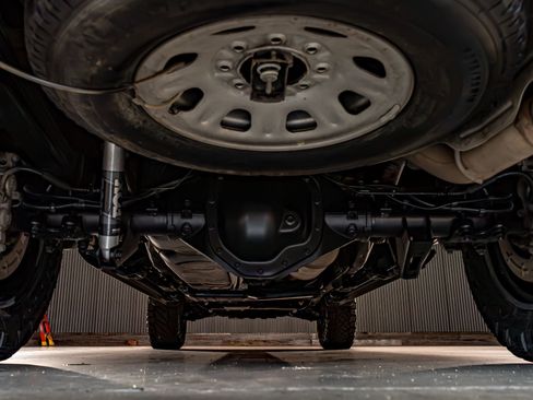 Used 2023 Chevrolet Silverado 2500 High Country w/ Technology Package image 15