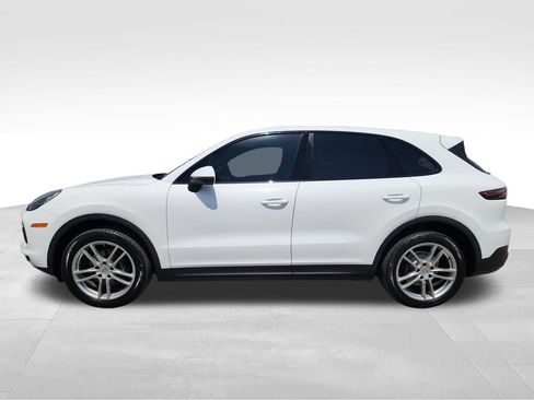 Used 2020 Porsche Cayenne AWD/4WD image 4