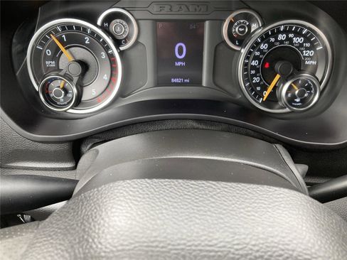 Used 2022 RAM 3500 Tradesman image 11