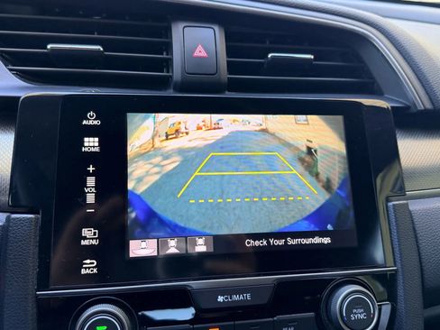 Used 2018 Honda Civic EX-L image 7