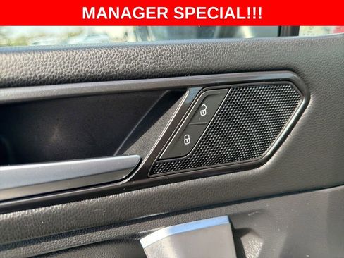 Used 2022 Volkswagen Tiguan SE R-Line AWD/4WD image 35