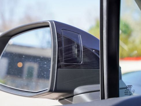 Used 2021 Audi Q7 3.0T Premium Plus w/ Premium Plus Package image 15