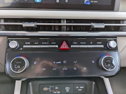 Used 2026 Hyundai Tucson SEL FWD image 18