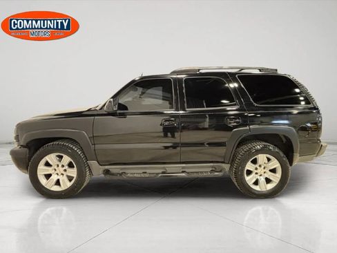Used 2005 Chevrolet Tahoe Z71 w/ Preferred Equipment Group AWD/4WD image 3