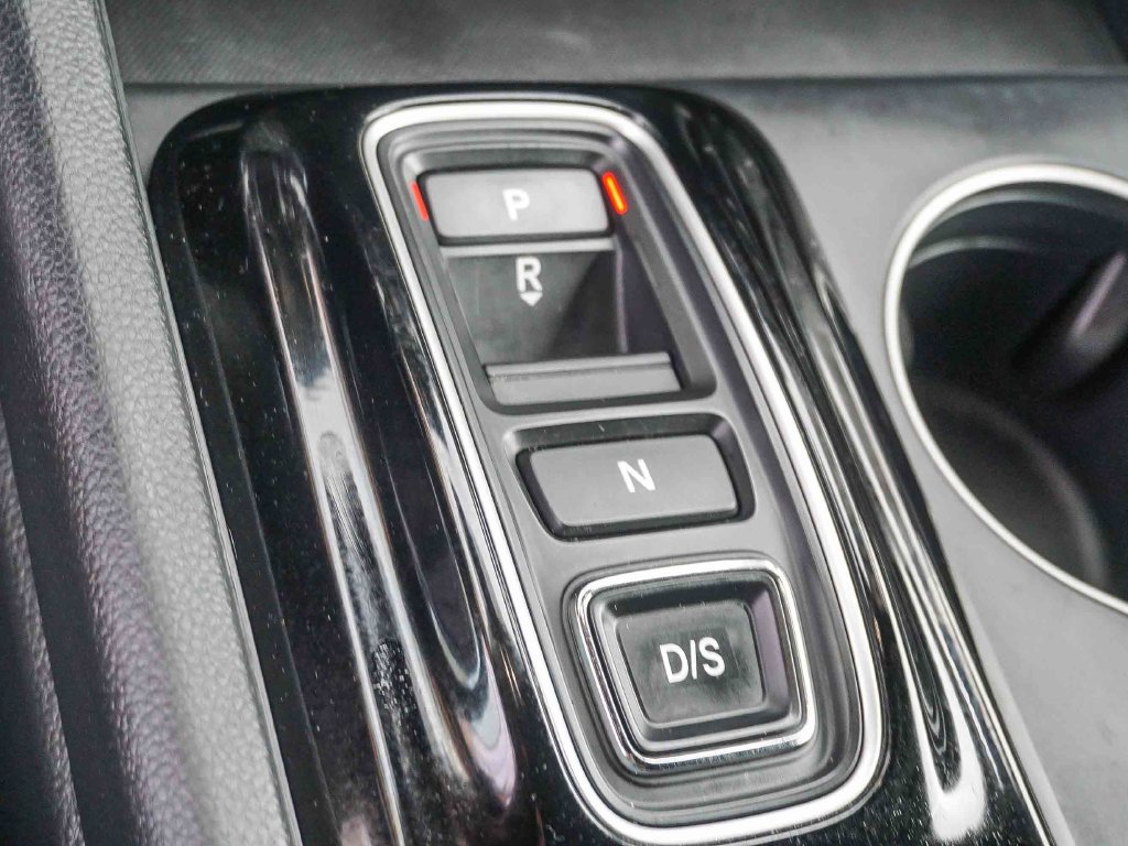 Used 2025 Honda Pilot Sport image 22