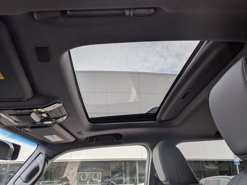 Used 2026 Toyota Land Cruiser w/ Premium Package image 18