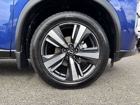 Used 2022 Nissan Rogue SL w/ SL Premium Package AWD/4WD image 9