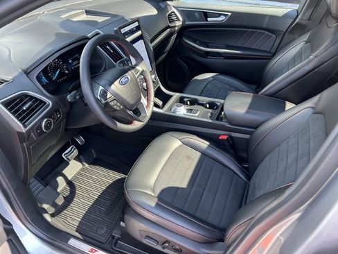 Used 2024 Ford Edge ST-Line image 3