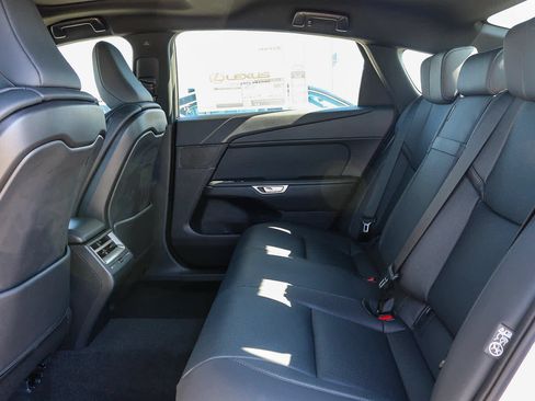New 2026 Lexus ES 350h FWD image 21