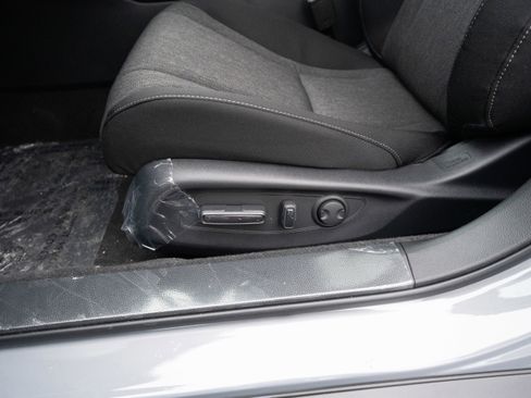 New 2025 Honda Accord SE image 12