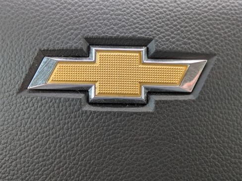 Used 2021 Chevrolet Spark LT image 32