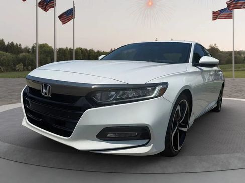 Used 2020 Honda Accord Sport image 1