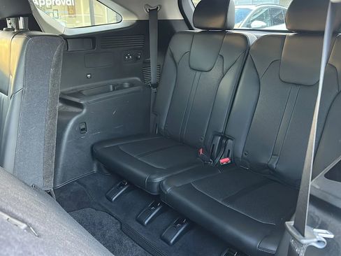 Used 2021 Kia Sorento S w/ Panoramic Sunroof Package image 14