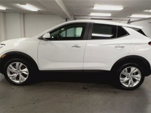 Certified 2025 Buick Encore GX Preferred image 5