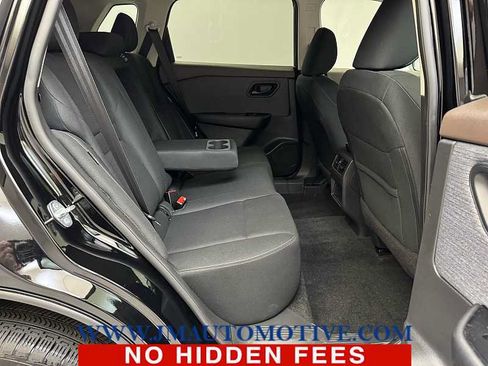 Used 2023 Nissan Rogue S AWD/4WD image 17