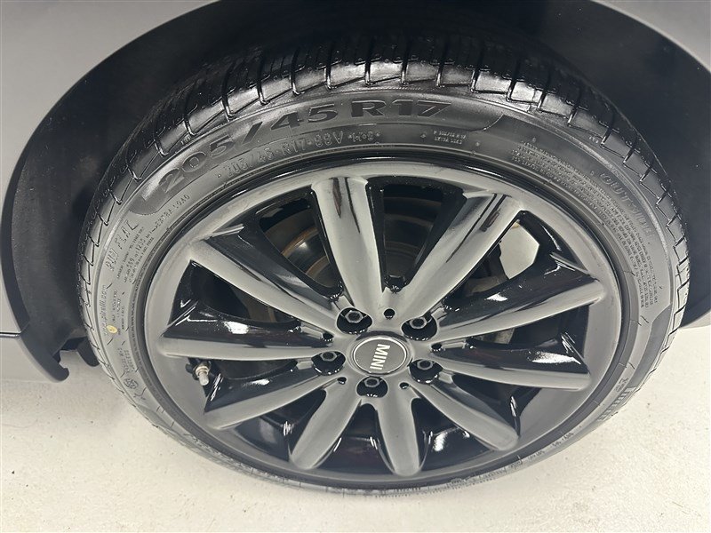 Used 2018 MINI Cooper S w/ Premium Package FWD image 16