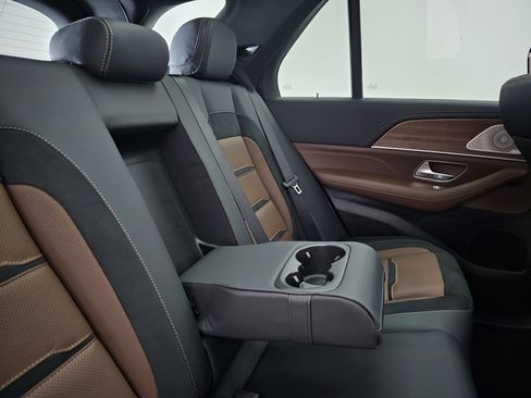 Certified 2024 Mercedes-Benz GLE 53 AMG 4MATIC image 27