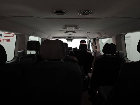 Used 2021 Ford Transit 350 XLT image 17