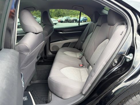 Used 2020 Toyota Camry LE AWD/4WD image 22