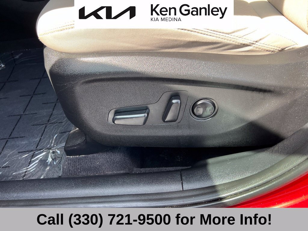 Used 2017 Kia Sorento AWD w/ LX Convenience Package image 25