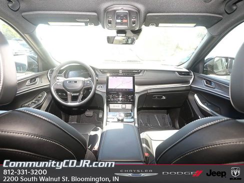 New 2025 Jeep Grand Cherokee Limited image 20